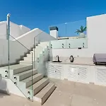 דירה Speechless First Line אסטפונה