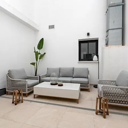 Speechless First Line Appartement