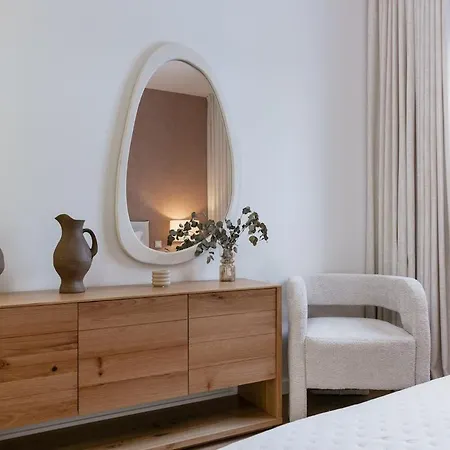 Speechless First Line Appartement *