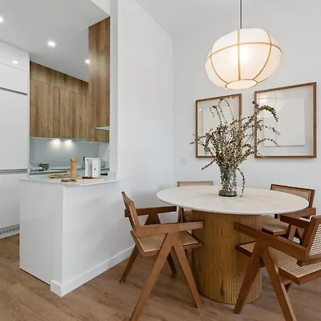 Speechless First Line Apartman Estepona
