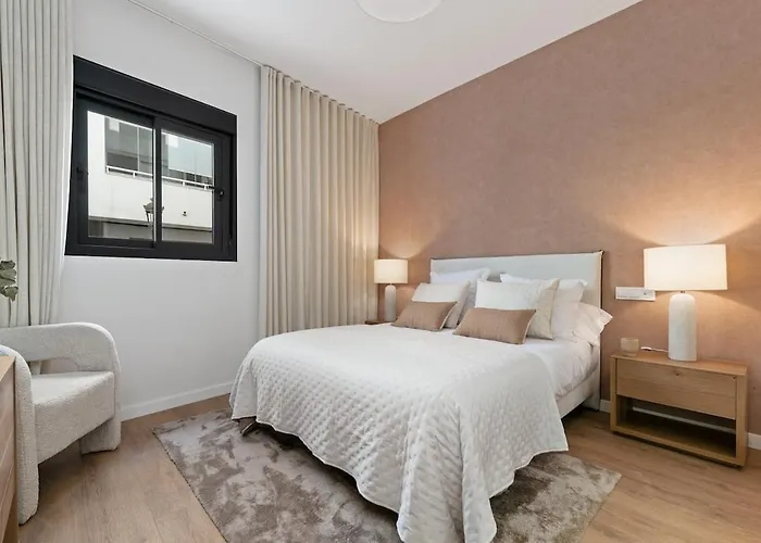 Appartement Speechless First Line *